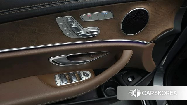 Mercedes-Benz E-Class W213 id 5059357 из Кореи 8