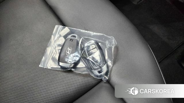 Hyundai Casper Electric id 4934933 из Кореи 8