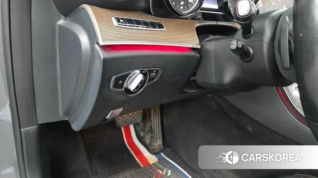 Mercedes-Benz E-Class W213 id 5048106 из Кореи 8