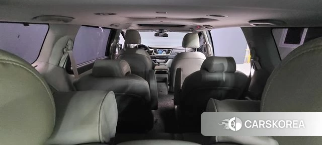 Kia All New Carnival id 4978369 из Кореи 8