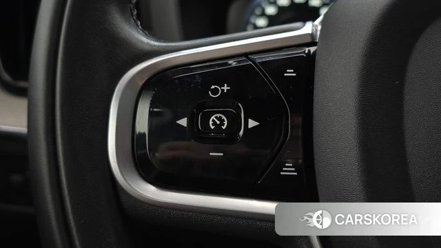 Volvo XC60 second Generation id 4900672 из Кореи 8