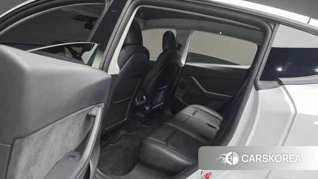 Tesla Model Y id 4942518 из Кореи 8