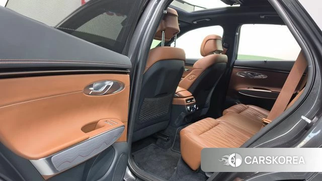 Genesis GV70 id 4923017 из Кореи 8