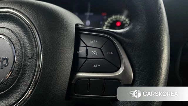 Jeep Renegade id 4918150 из Кореи 8