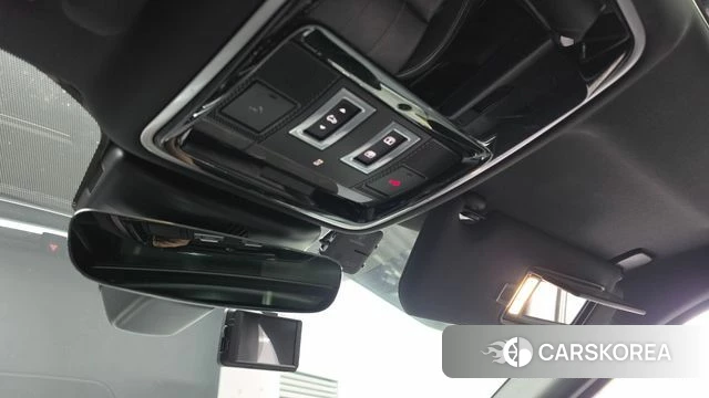 Land Rover Range Rover Velar id 5018420 из Кореи 8