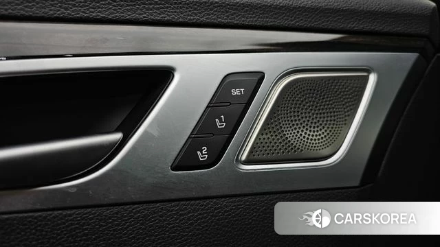 Genesis G80 id 4987864 из Кореи 8