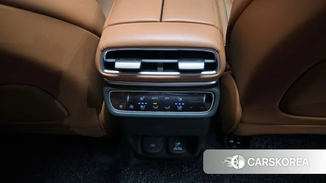 Genesis GV80 id 4950473 из Кореи 8