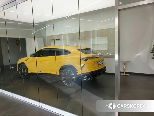 Lamborghini Urus id 4952019 из Кореи 8