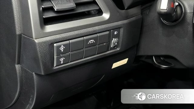Ssangyong Beautiful Korando id 4905531 из Кореи 8