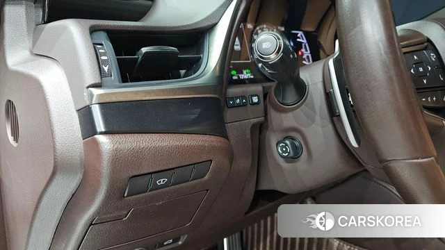 Lexus ES300h 7th generation id 5013741 из Кореи 8