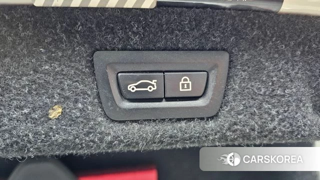 BMW 5 Series (G30) id 5042043 из Кореи 8