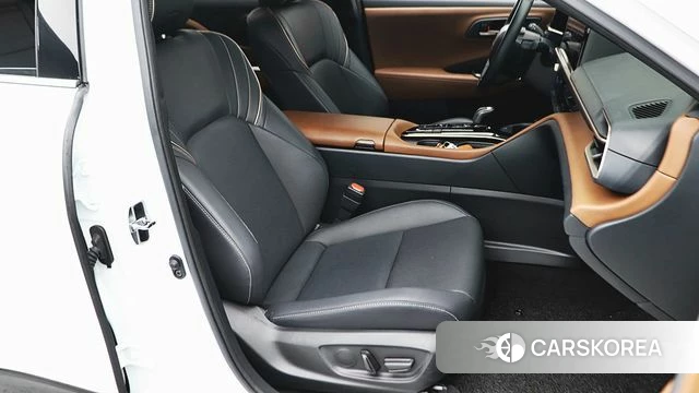 Toyota Crown Crossover id 4990701 из Кореи 8