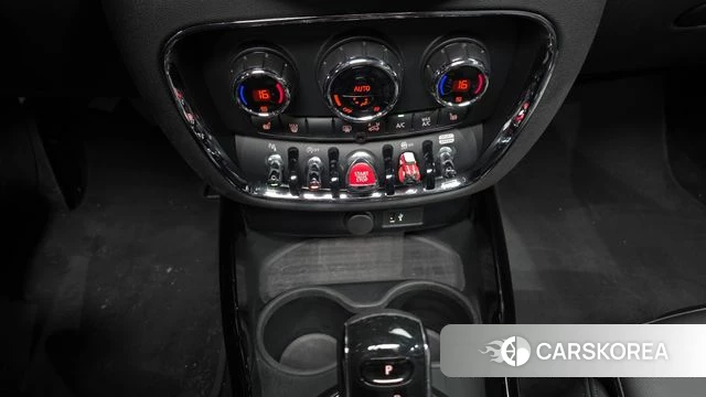 Mini Cooper Clubman id 4981731 из Кореи 8