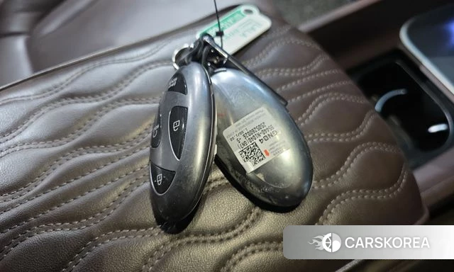 Hyundai Grandeur Hybrid (GN7) id 4965337 из Кореи 8
