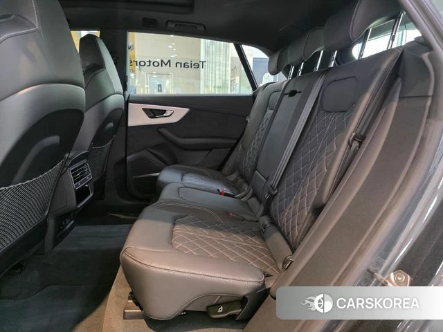 Audi Q8 (4M) id 4985616 из Кореи 8