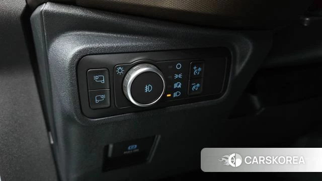 Ford Bronco 6th Generation id 4996671 из Кореи 8
