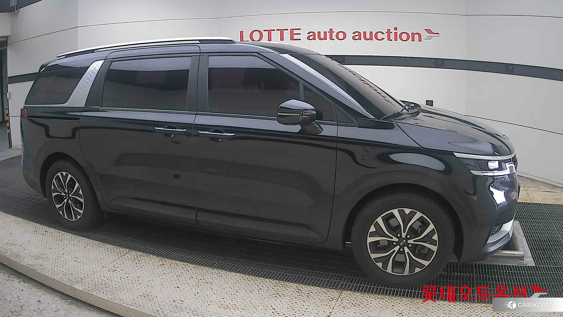 Kia Carnival id 4984662 из Кореи 8