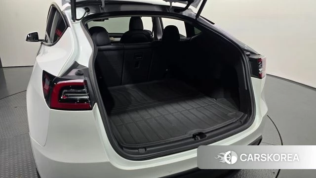 Tesla Model Y id 4661273 из Кореи 8