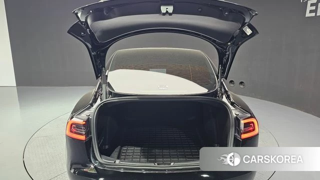 Tesla Model 3 id 4780093 из Кореи 8