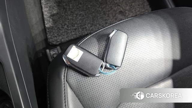 Kia Di Ol Nu Niro id 5034209 из Кореи 8