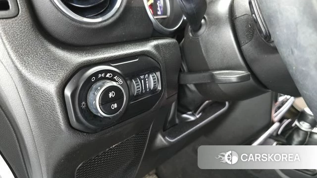 Jeep Wrangler (JL) id 4965766 из Кореи 8