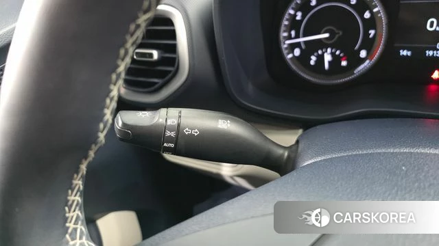 Hyundai Venue id 5028212 из Кореи 8