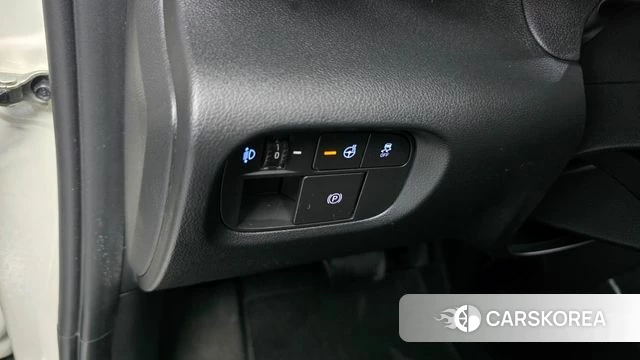 Hyundai Casper Electric id 5021000 из Кореи 8