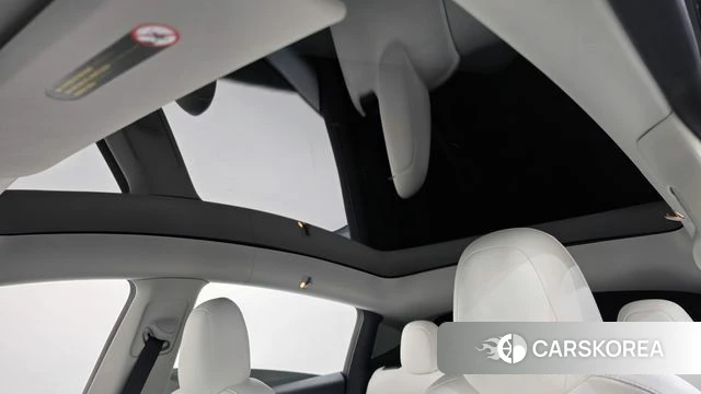Tesla Model Y id 4996380 из Кореи 8