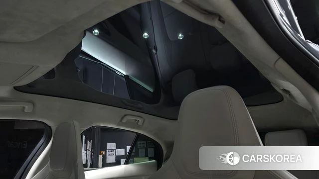 Jaguar I-PACE id 4993219 из Кореи 8