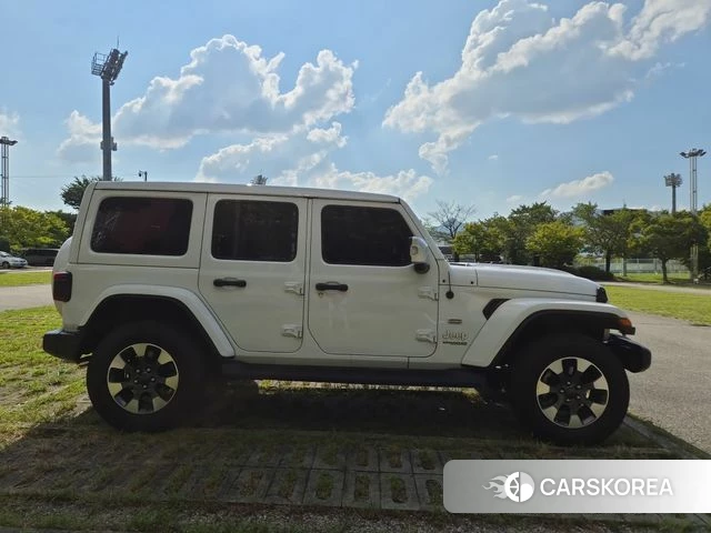 Jeep Wrangler (JL) id 4726416 из Кореи 8
