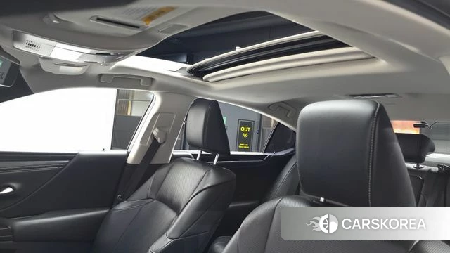 Lexus ES300h 7th generation id 4943704 из Кореи 8