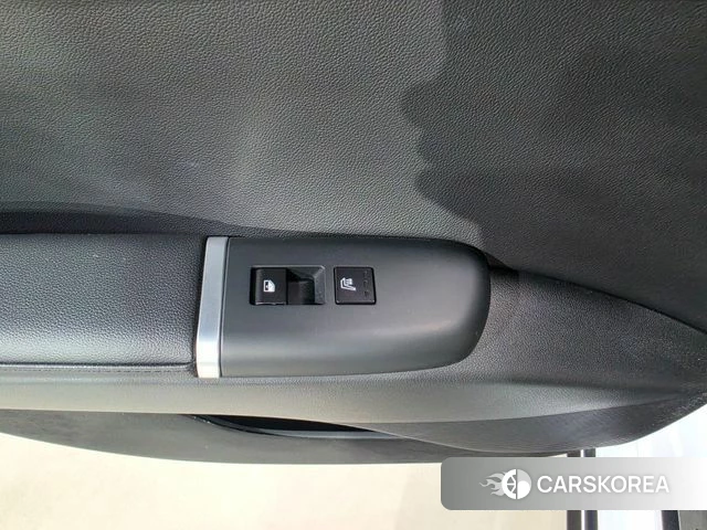 Hyundai Grandeur (GN7) id 4995286 из Кореи 8