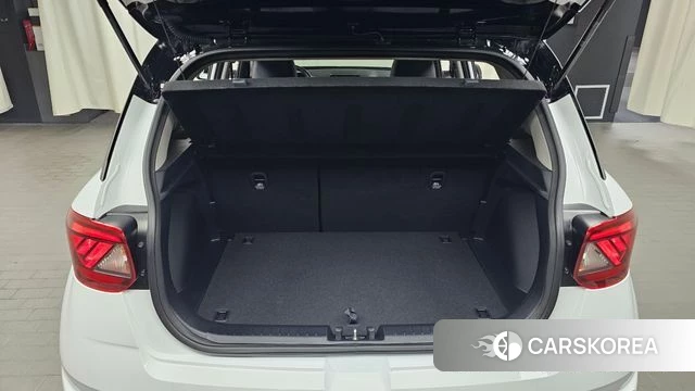 Hyundai Venue id 4916292 из Кореи 8