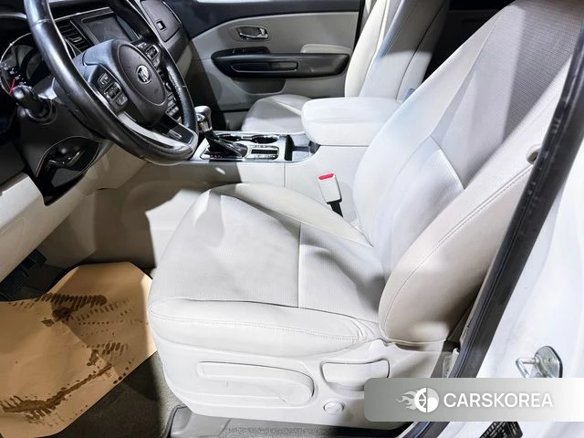 Kia The New Carnival id 4983252 из Кореи 8