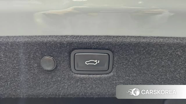 Kia EV4 id 4950005 из Кореи 8