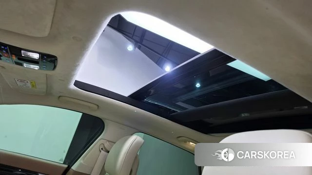 Hyundai Grandeur Hybrid (GN7) id 5016841 из Кореи 9