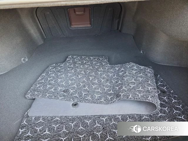 Hyundai Grandeur (GN7) id 4970949 из Кореи 8