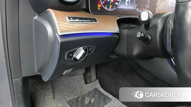 Mercedes-Benz E-Class W213 id 5035788 из Кореи 8
