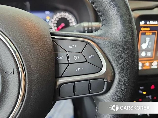 Jeep Renegade id 4952656 из Кореи 8