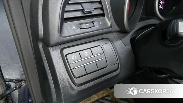 Ssangyong Tivoli Air id 4225846 из Кореи 8