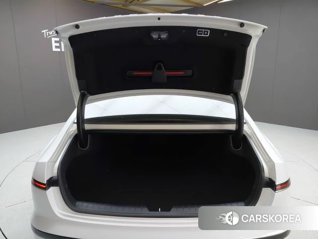 Hyundai Grandeur (GN7) id 4748141 из Кореи 8