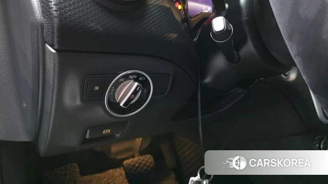 Mercedes-Benz A-Class W176 id 5054710 из Кореи 8