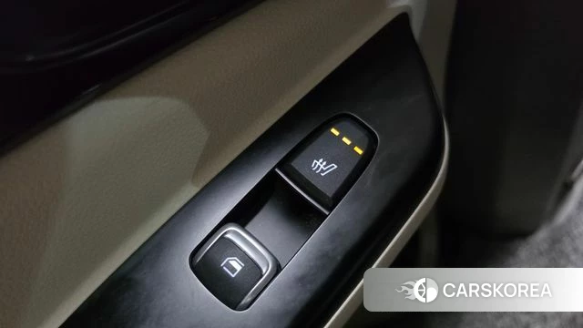 Kia Carnival 4th generation id 5018048 из Кореи 8