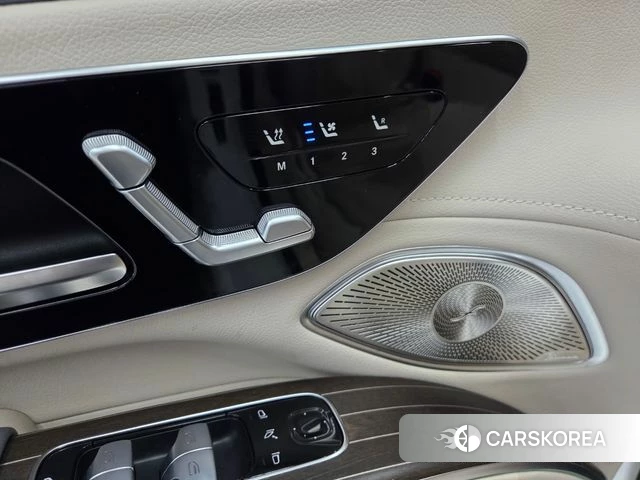 Mercedes-Benz EQS SUV X296 id 4927986 из Кореи 8