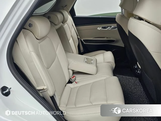 Genesis GV70 id 4997351 из Кореи 8