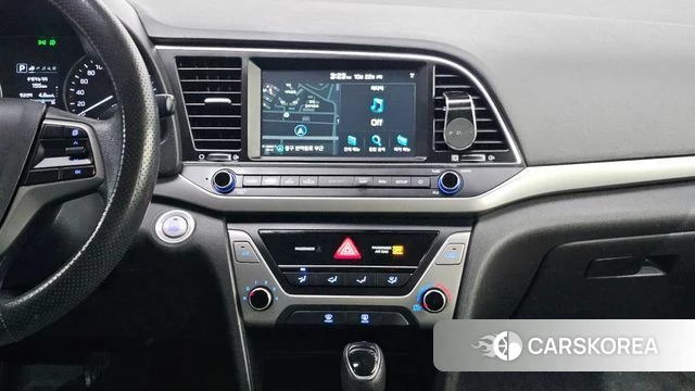 Hyundai Avante AD id 5024068 из Кореи 8