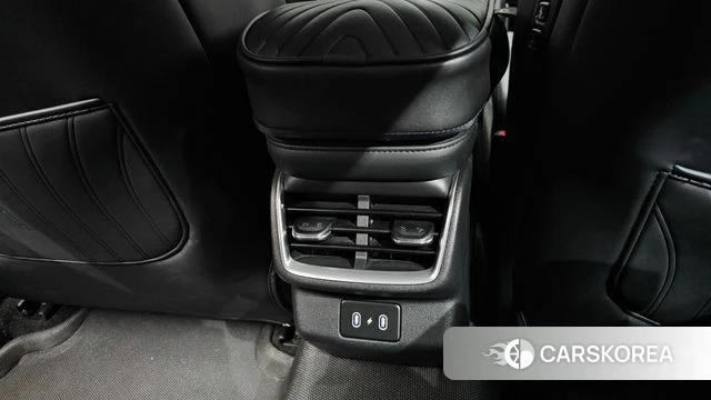 Hyundai Grandeur Hybrid (GN7) id 5002409 из Кореи 8