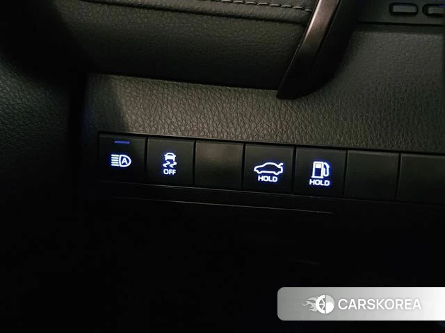 Toyota Camry (XV70) id 4905060 из Кореи 8