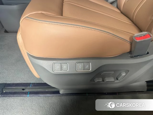 Hyundai Staria id 4773308 из Кореи 8