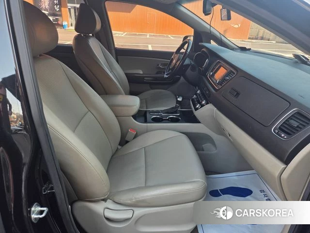 Kia The New Carnival id 3814472 из Кореи 8